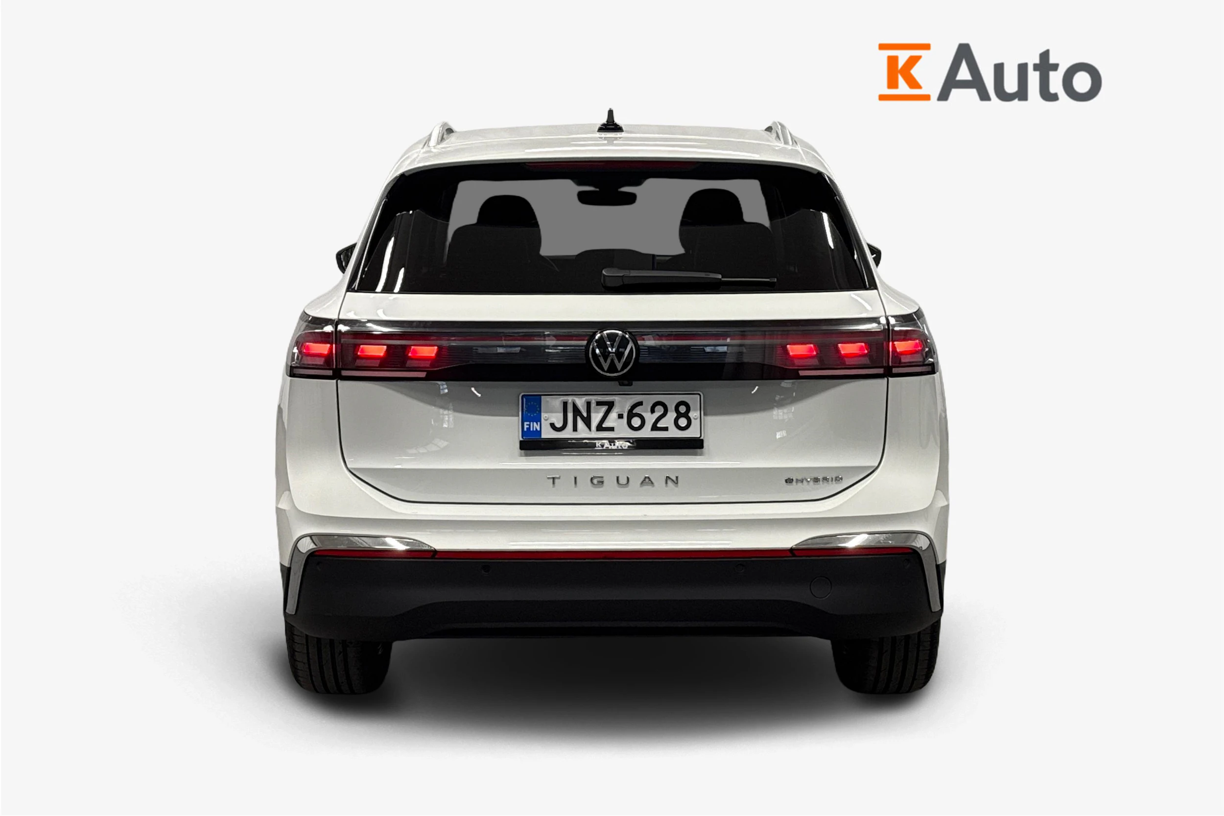 valkoinen Volkswagen Tiguan 2025 kuva 4.