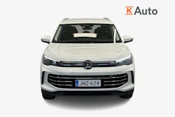 valkoinen Volkswagen Tiguan 2025 kuva 5.
