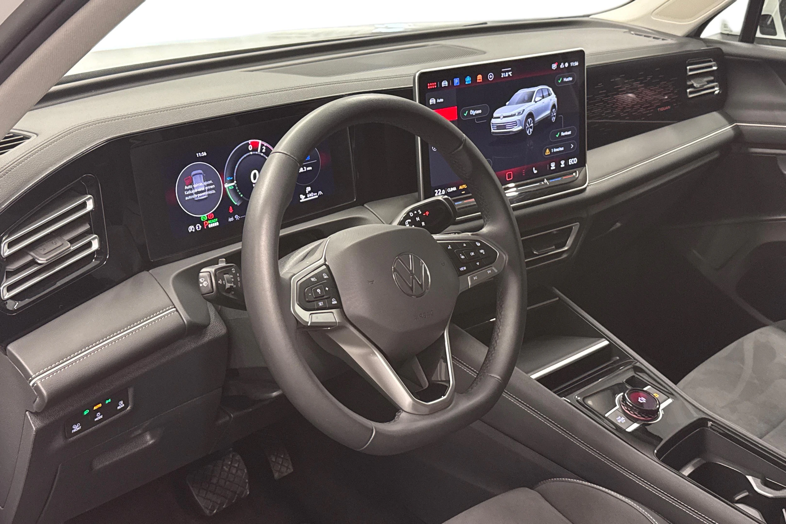 valkoinen Volkswagen Tiguan 2025 kuva 8.