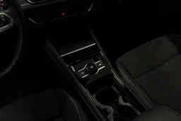 valkoinen Volkswagen Tiguan 2025 kuva 26.