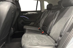 harmaa Volkswagen Tiguan 2025 kuva 11.