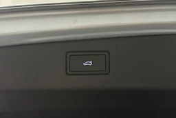 harmaa Volkswagen Tiguan 2025 kuva 31.