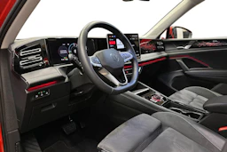 met. oranssi Volkswagen Tiguan 2025 kuva 6.