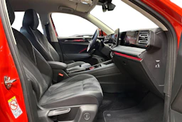 met. oranssi Volkswagen Tiguan 2025 kuva 9.