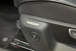 met. oranssi Volkswagen Tiguan 2025 kuva 13.