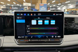 met. oranssi Volkswagen Tiguan 2025 kuva 17.