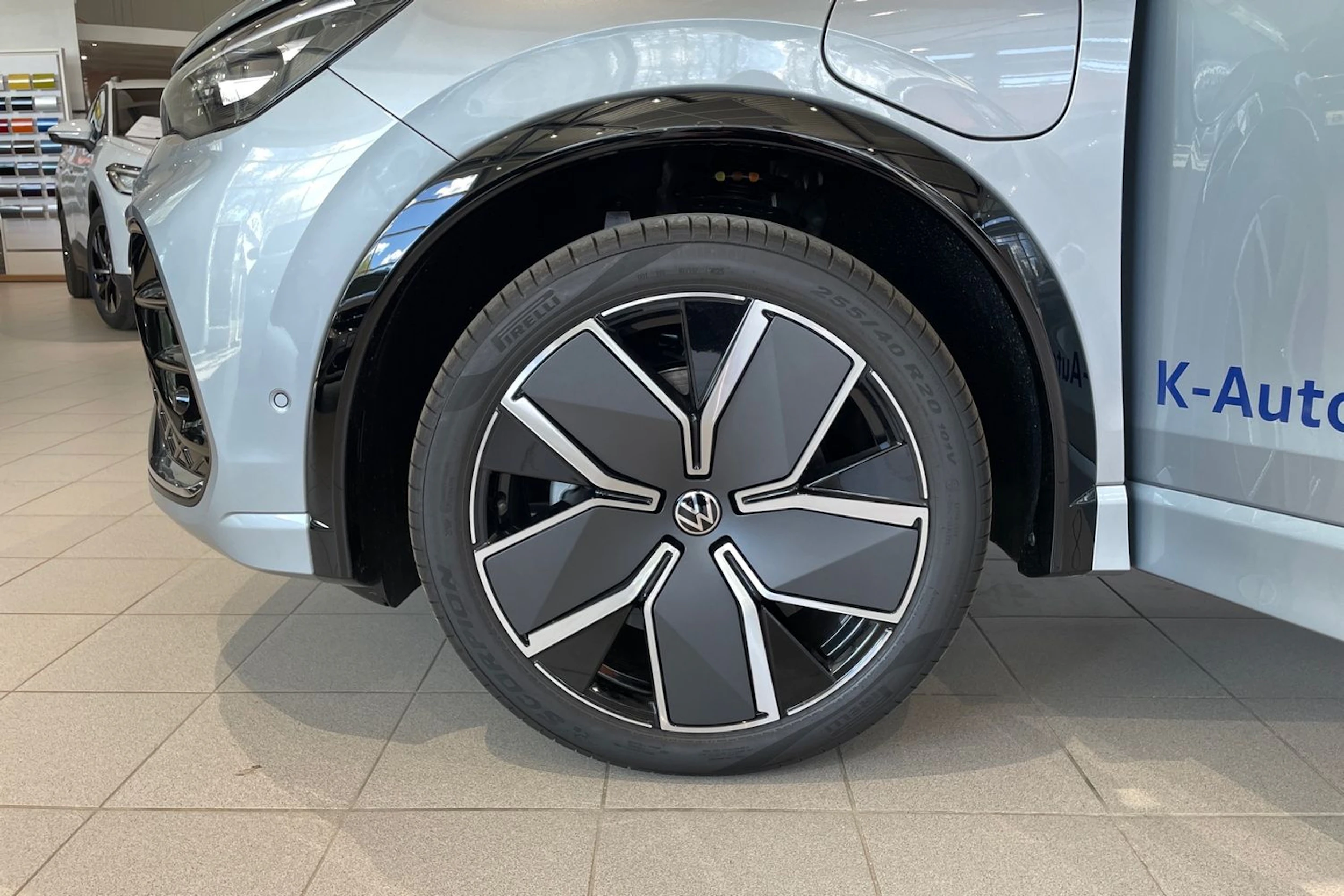harmaa Volkswagen Tiguan 2025 kuva 10.
