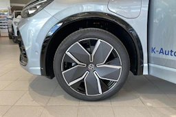 harmaa Volkswagen Tiguan 2025 kuva 10.
