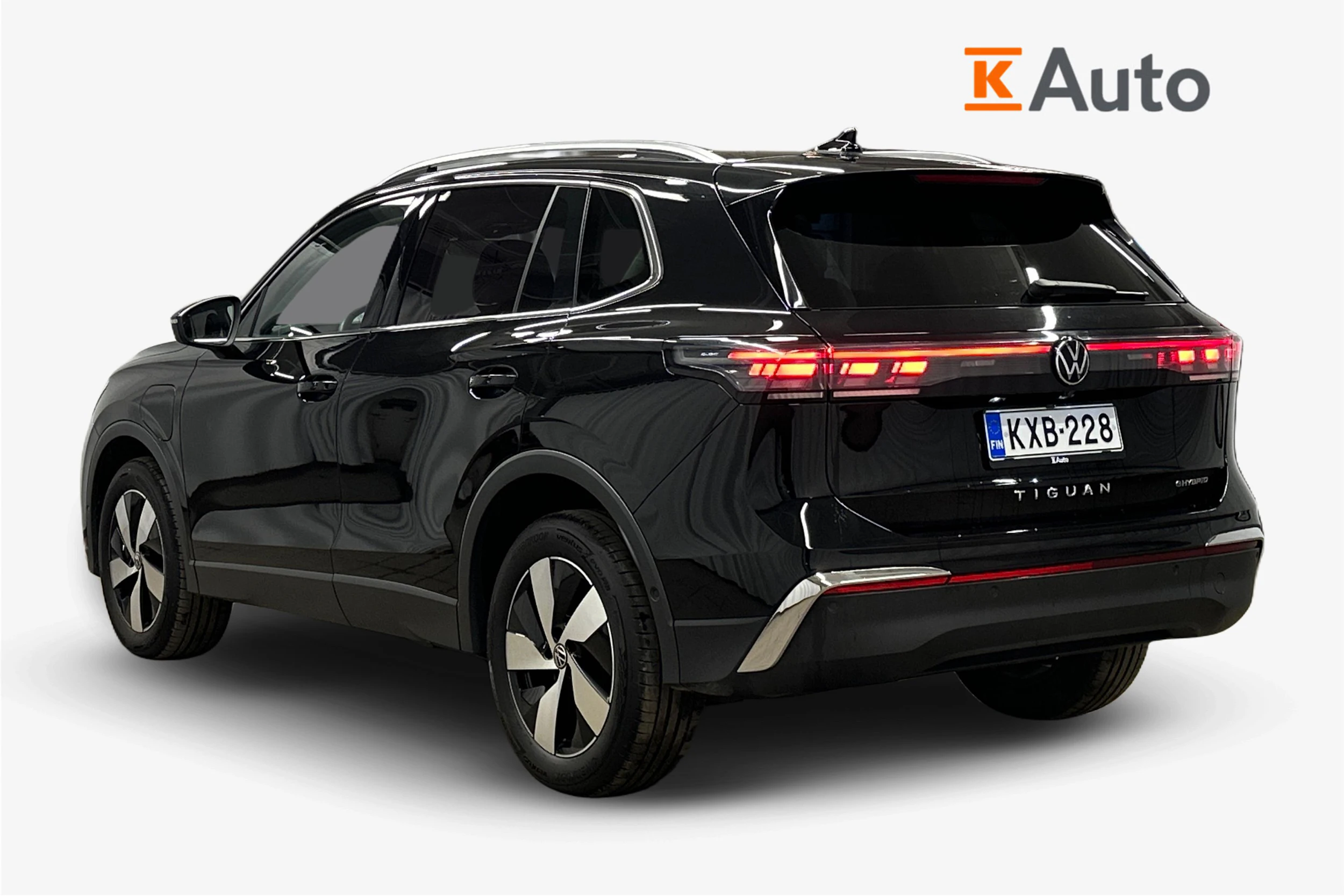 musta Volkswagen Tiguan 2025 kuva 3.