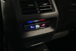 musta Volkswagen Tiguan 2025 kuva 18.