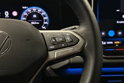 musta Volkswagen Tiguan 2025 kuva 22.