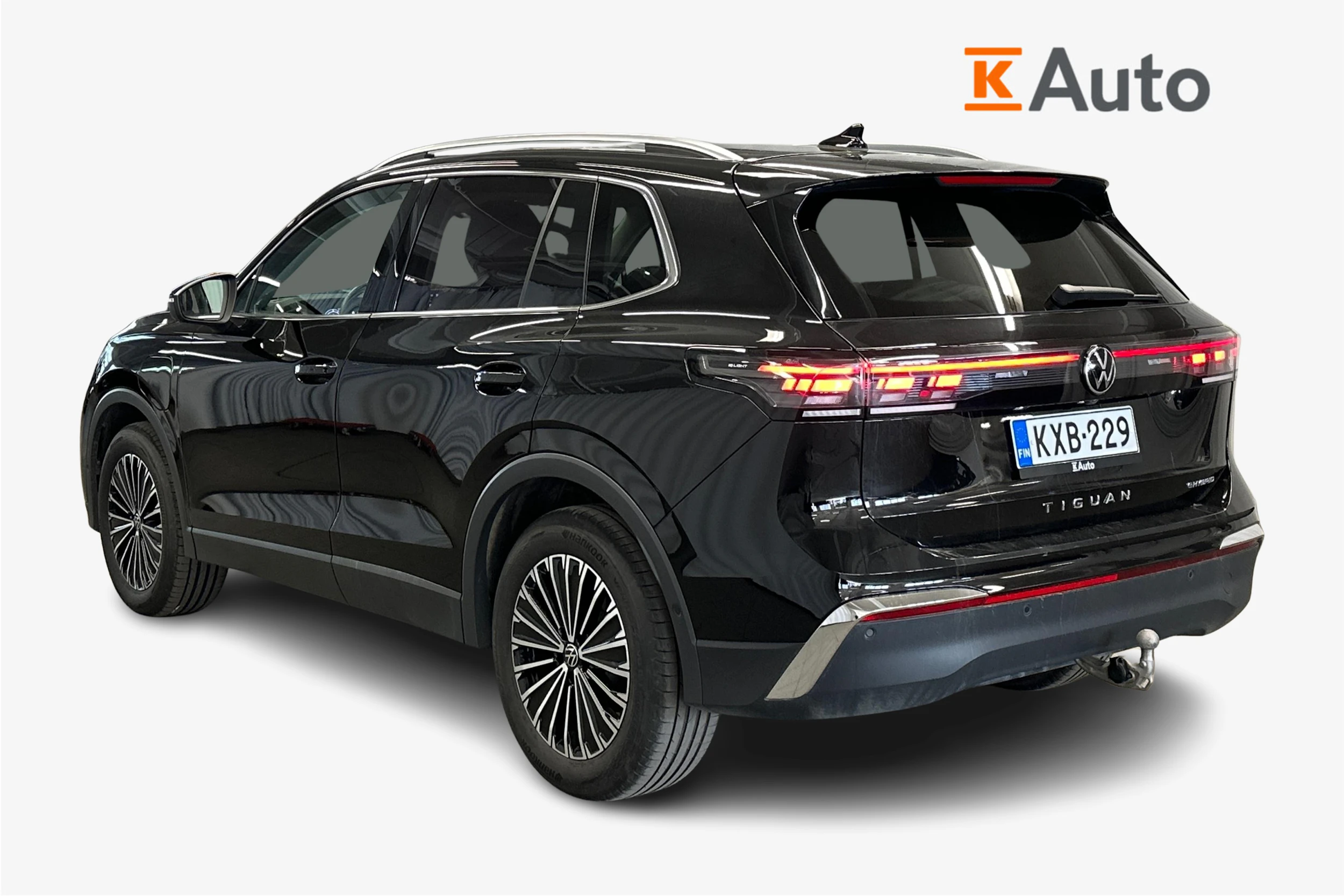 musta Volkswagen Tiguan 2025 kuva 2.