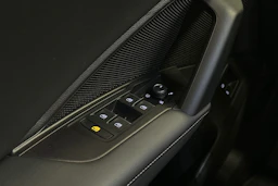 musta Volkswagen Tiguan 2025 kuva 35.