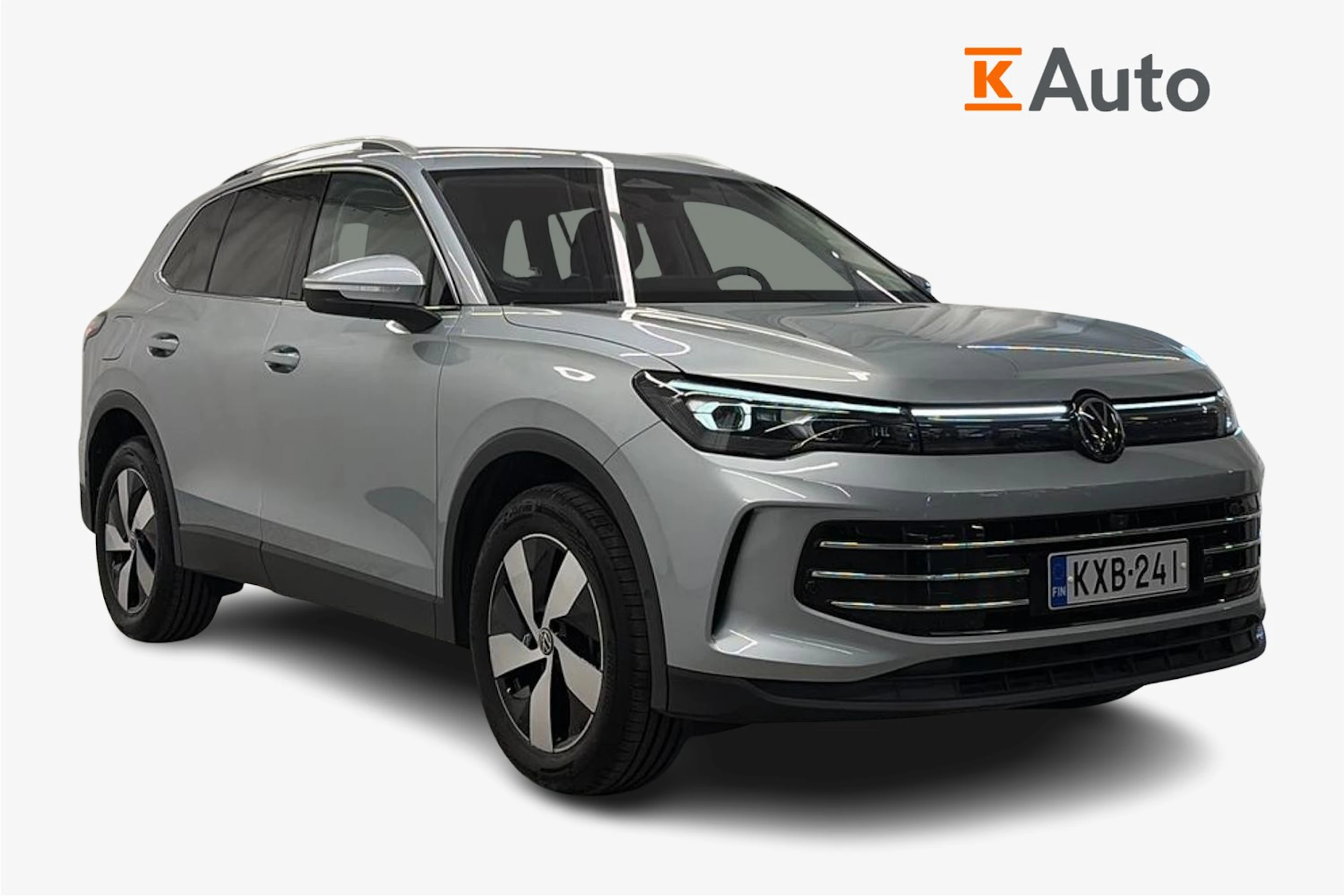 harmaa Volkswagen Tiguan 2025 kuva 1.