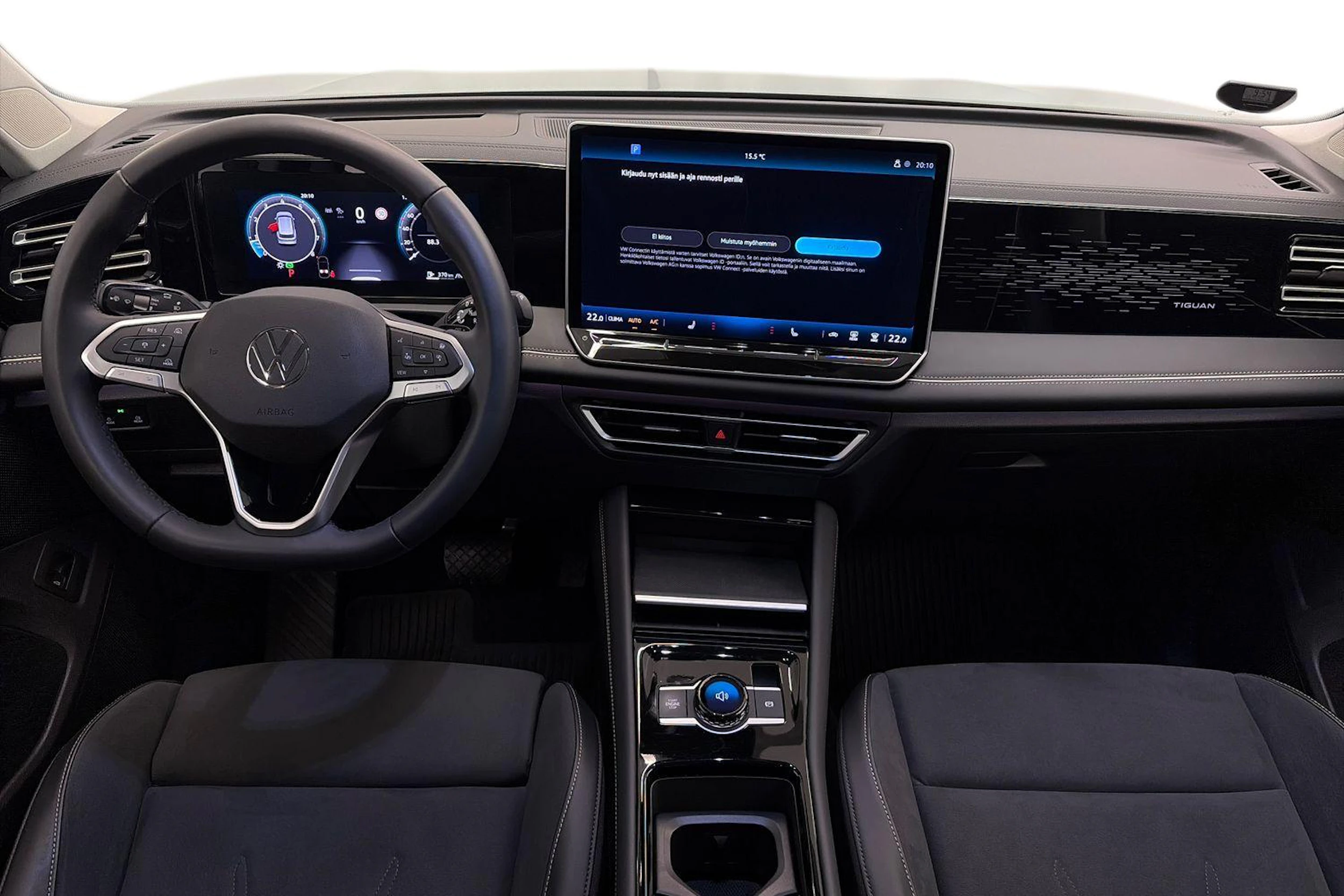 harmaa Volkswagen Tiguan 2025 kuva 9.