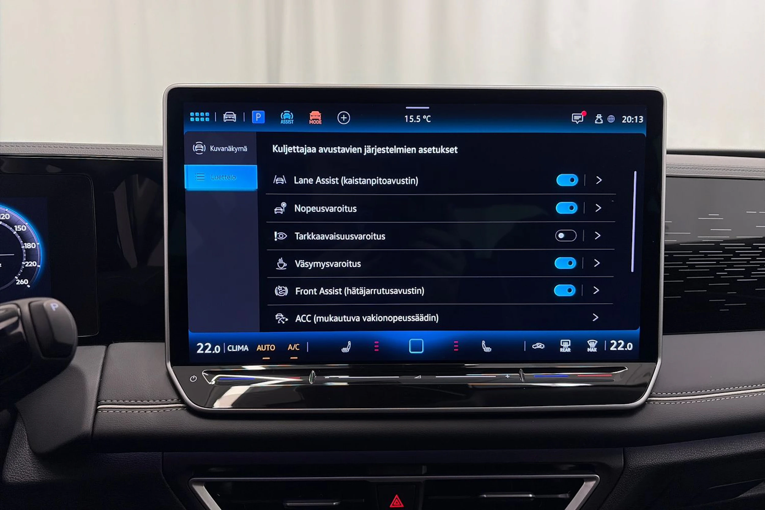 harmaa Volkswagen Tiguan 2025 kuva 26.