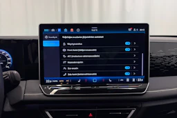 harmaa Volkswagen Tiguan 2025 kuva 27.