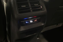 Oranssi Volkswagen Tiguan 2025 kuva 14.
