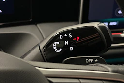 sininen Volkswagen Tiguan 2025 kuva 27.