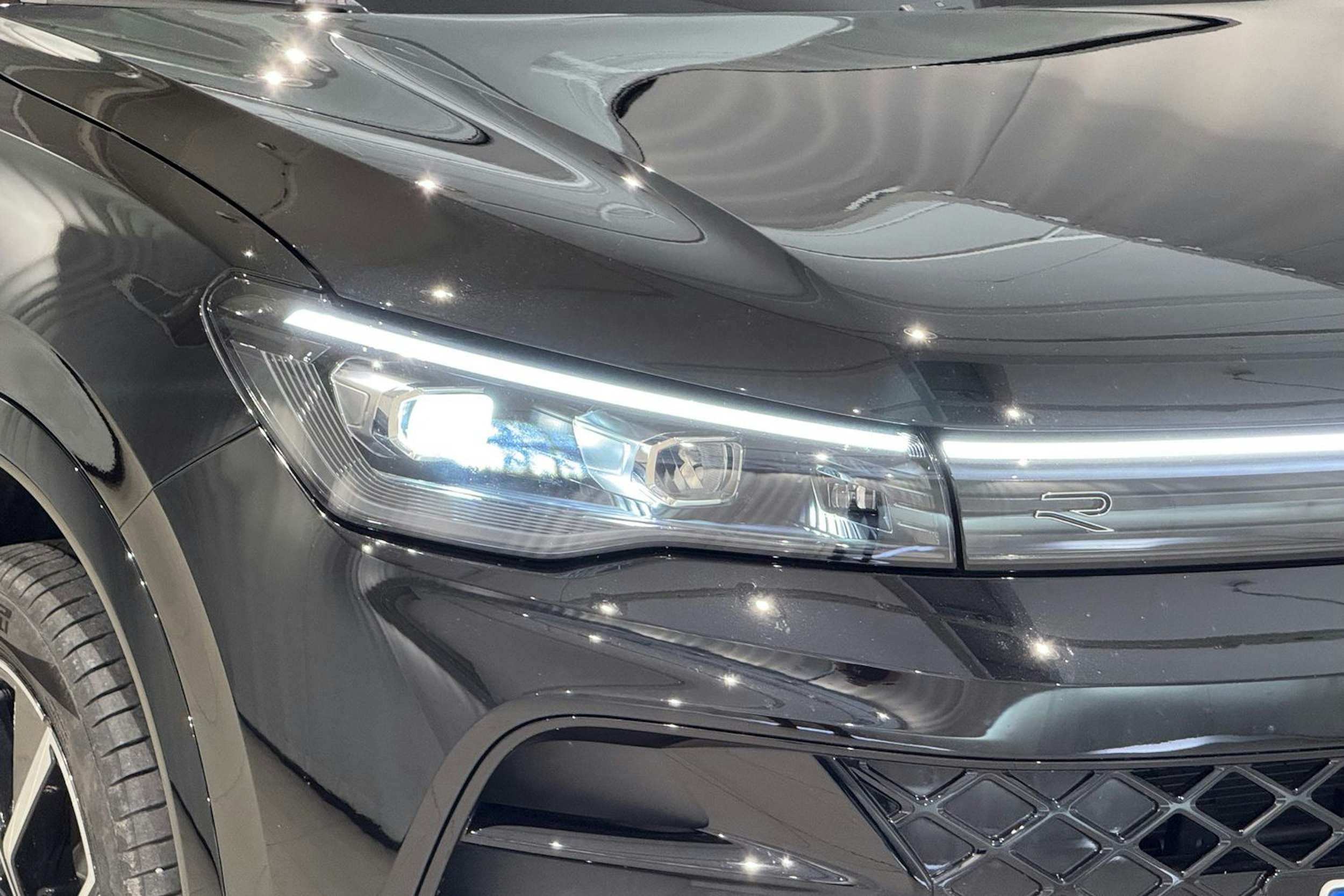 met. musta Volkswagen Tiguan 2025 kuva 10.