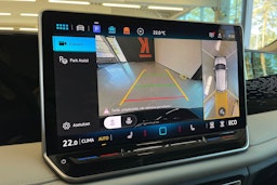 oranssi Volkswagen Tiguan 2025 kuva 18.