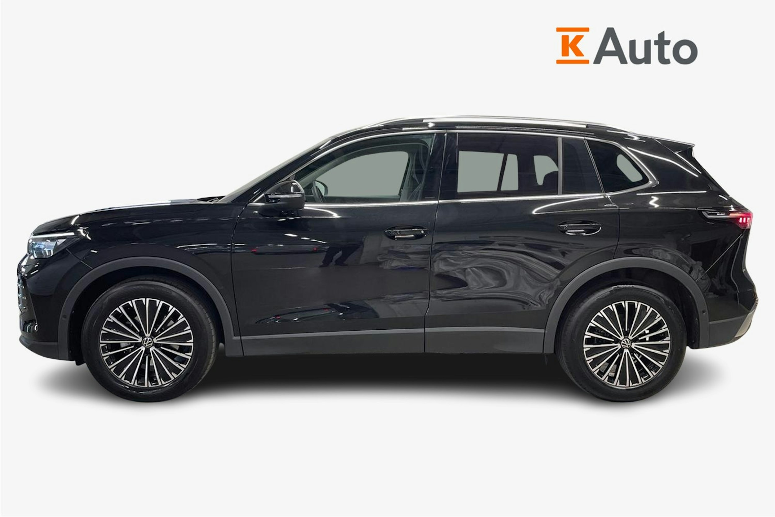 musta Volkswagen Tiguan 2025 kuva 6.