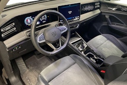musta Volkswagen Tiguan 2025 kuva 7.