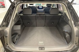 musta Volkswagen Tiguan 2025 kuva 14.