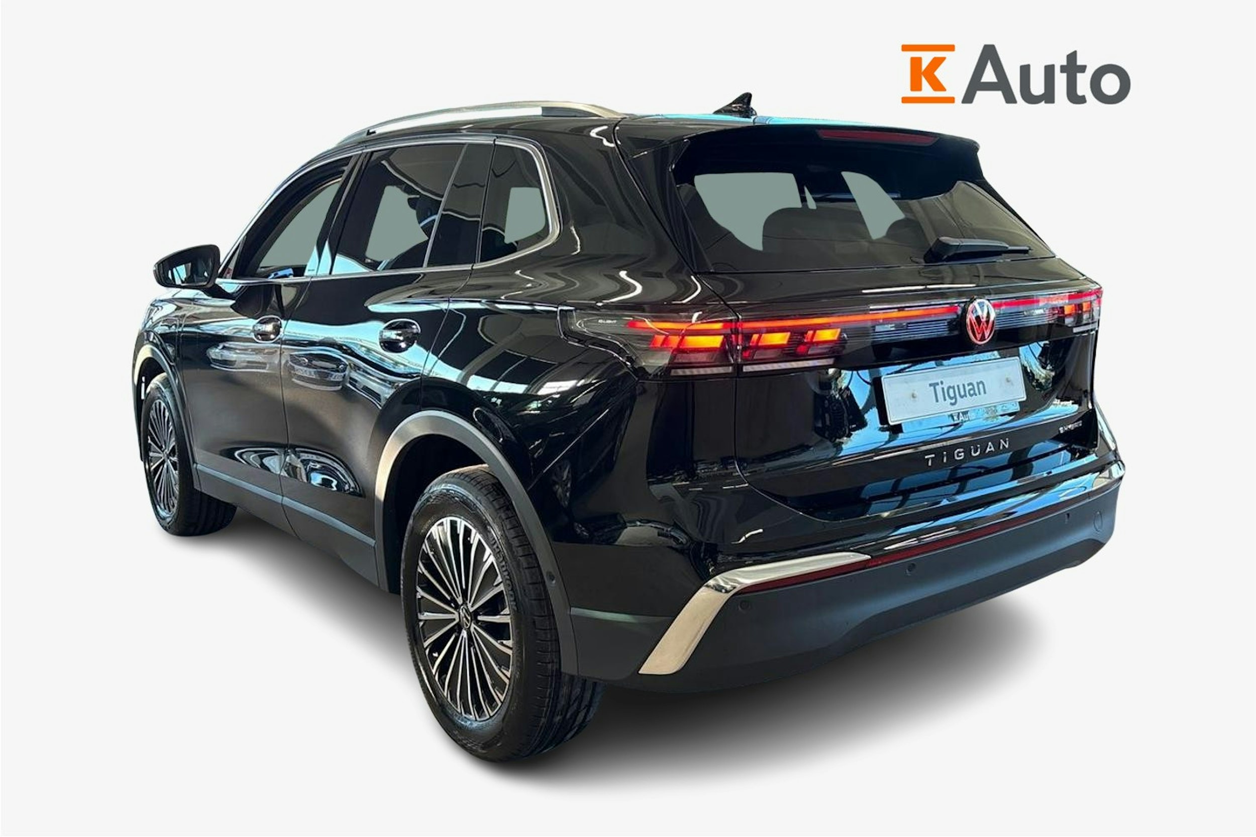 musta Volkswagen Tiguan 2026 kuva 2.