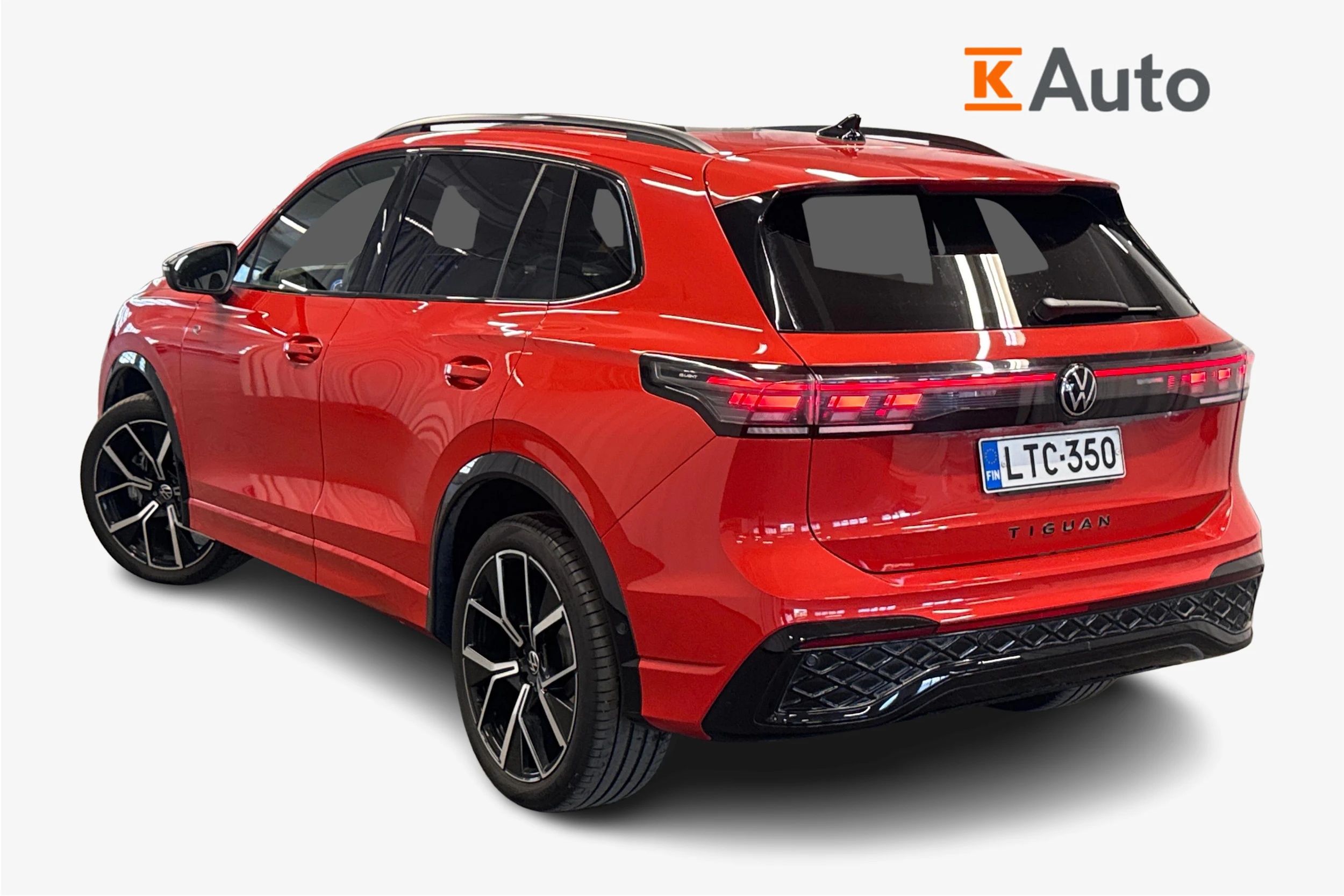 oranssi Volkswagen Tiguan 2025 kuva 2.