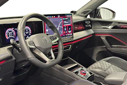 oranssi Volkswagen Tiguan 2025 kuva 6.