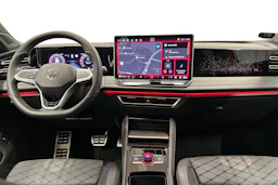 oranssi Volkswagen Tiguan 2025 kuva 7.