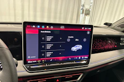 oranssi Volkswagen Tiguan 2025 kuva 21.