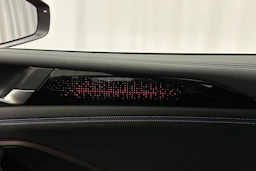 oranssi Volkswagen Tiguan 2025 kuva 30.