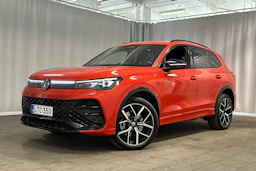 oranssi Volkswagen Tiguan 2025 kuva 44.