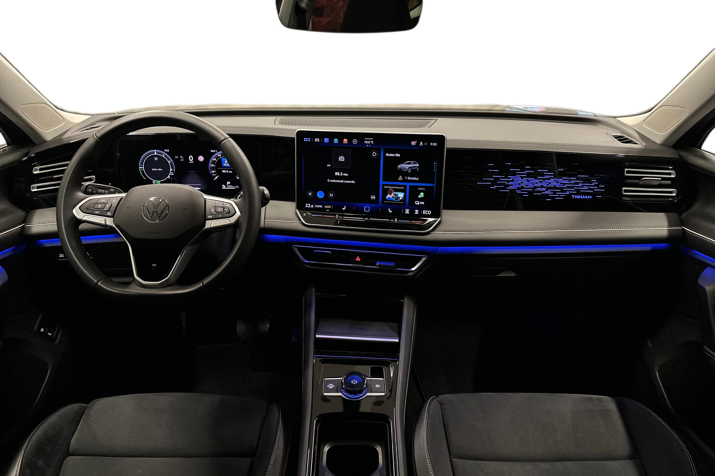 harmaa Volkswagen Tiguan 2025 kuva 7.