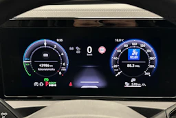 harmaa Volkswagen Tiguan 2025 kuva 19.