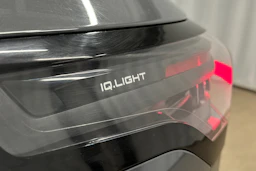 oranssi Volkswagen Tiguan 2025 kuva 19.