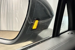 oranssi Volkswagen Tiguan 2025 kuva 24.