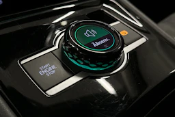 oranssi Volkswagen Tiguan 2025 kuva 29.