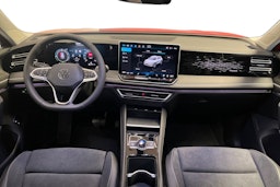 oranssi Volkswagen Tiguan 2025 kuva 7.