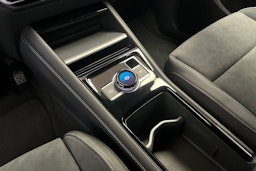 oranssi Volkswagen Tiguan 2025 kuva 12.