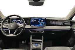 harmaa Volkswagen Tiguan 2025 kuva 7.