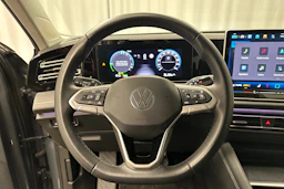 harmaa Volkswagen Tiguan 2025 kuva 11.