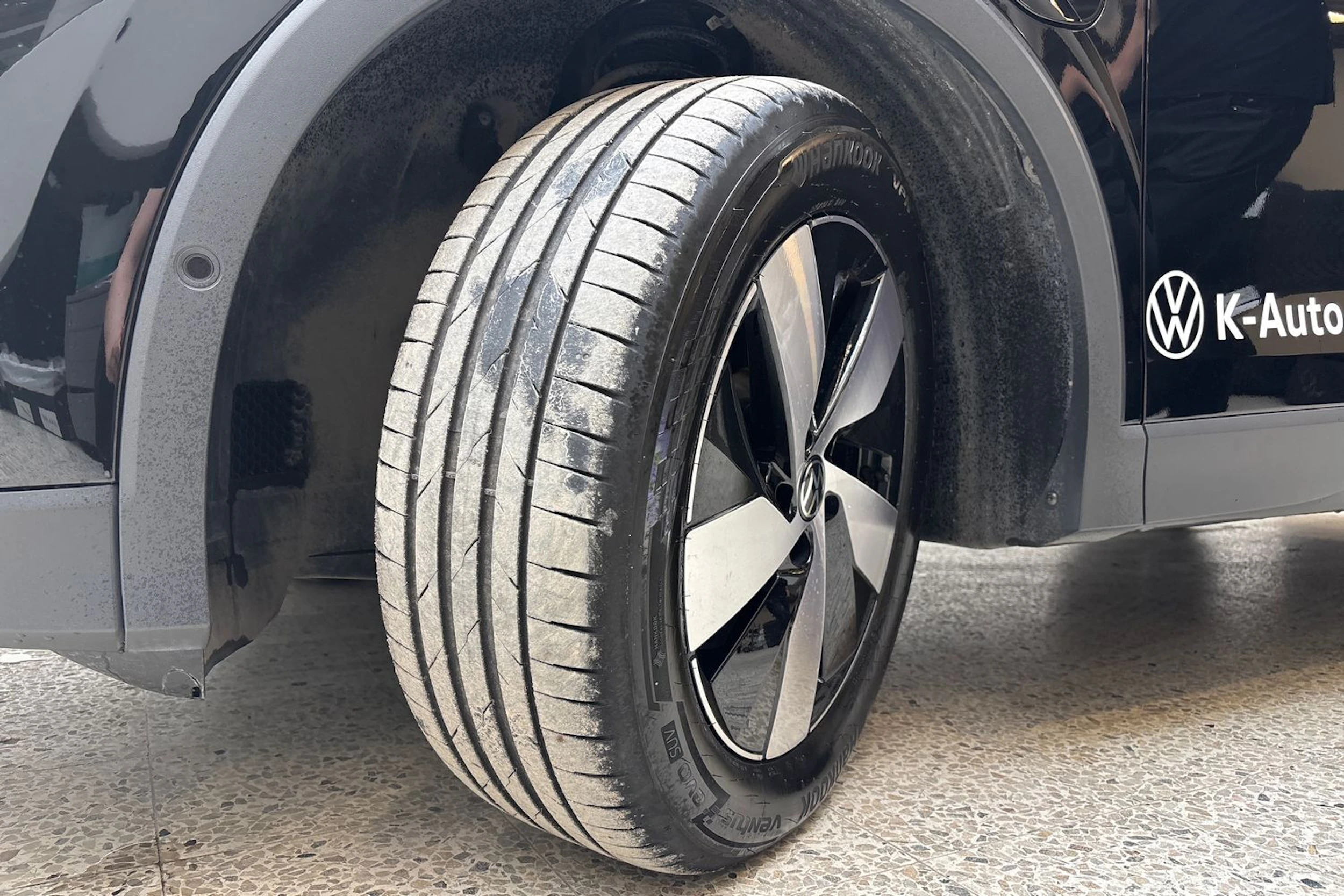 musta Volkswagen Tiguan 2025 kuva 10.