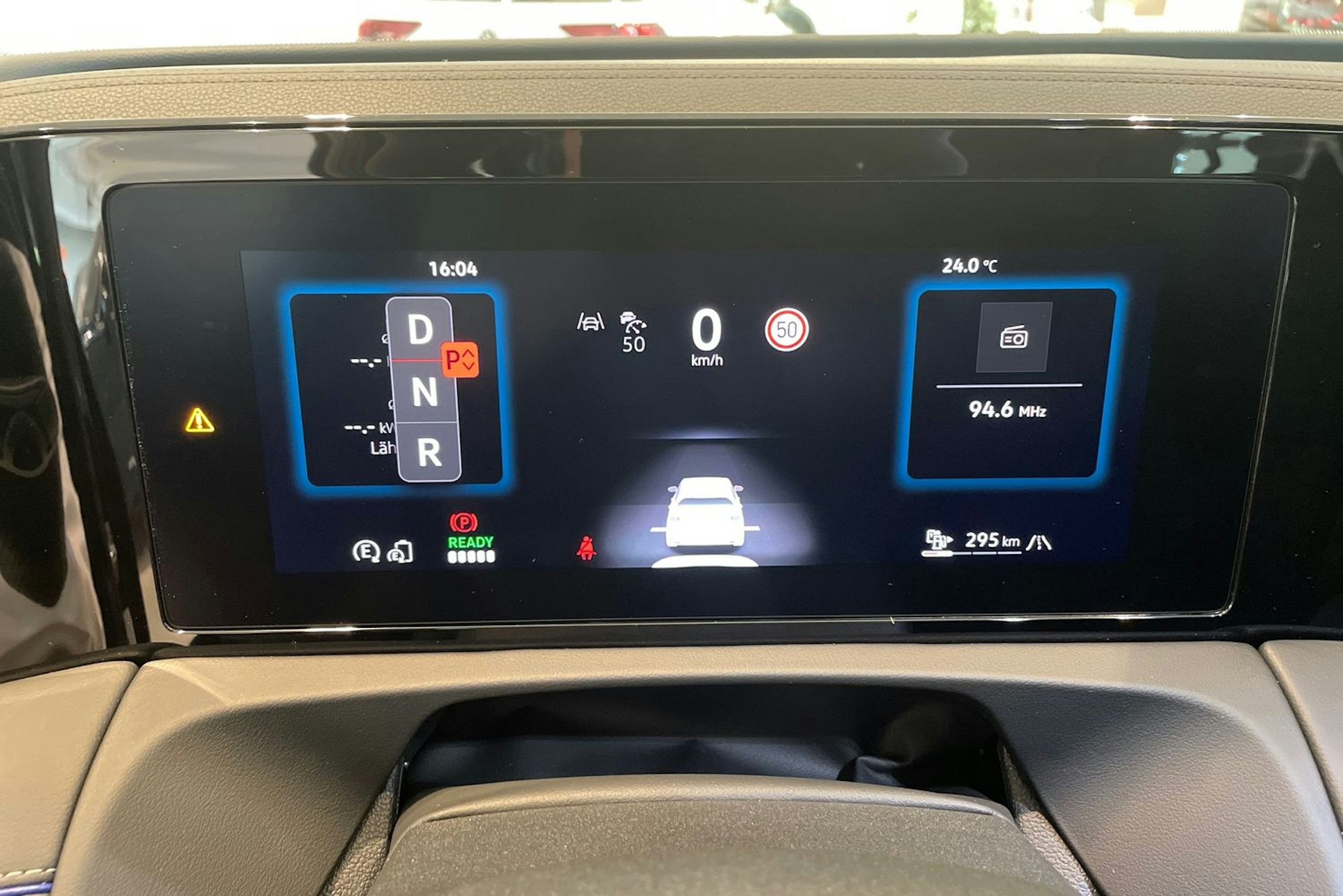 musta Volkswagen Tiguan 2025 kuva 12.