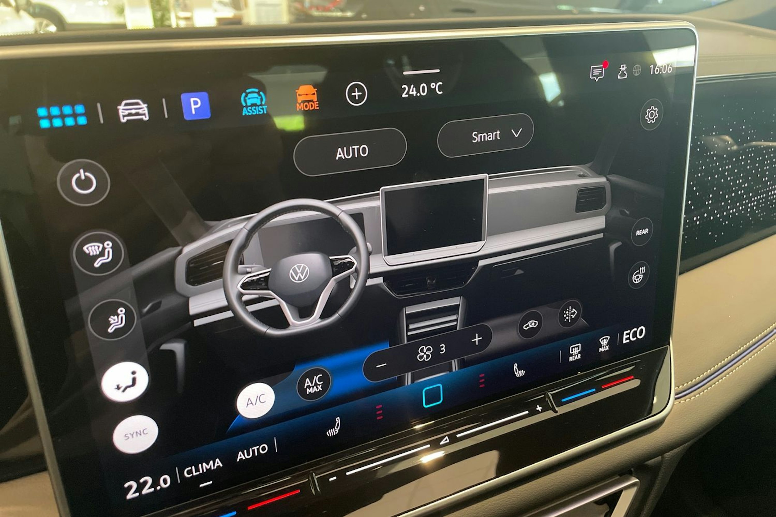 musta Volkswagen Tiguan 2025 kuva 20.