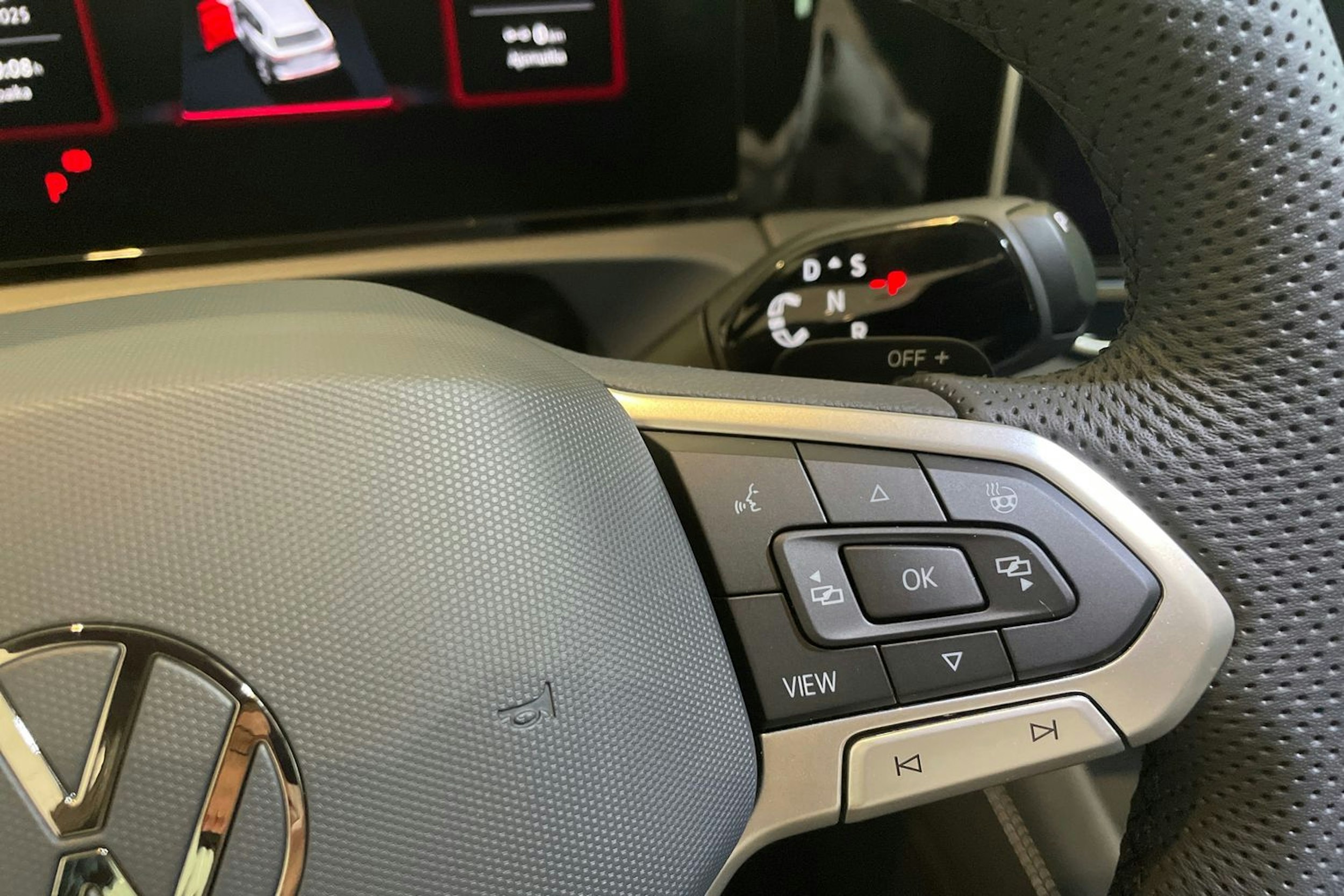 musta Volkswagen Tiguan 2025 kuva 26.