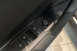 musta Volkswagen Tiguan 2025 kuva 28.
