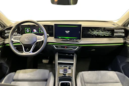 valkoinen Volkswagen Tiguan 2025 kuva 9.